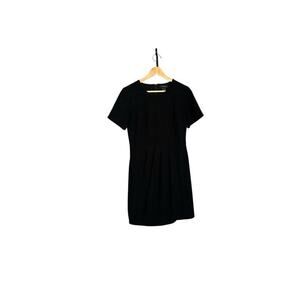 Club Monaco Black Pleated Sheath Dress Size 6 Short Sleeve Polyester LBD‎
